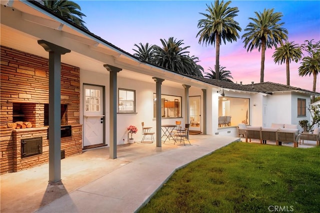 4000 Via Cardelina, Palos Verdes Estates, CA 90274 - back of house featuring an outdoor living space, stucco siding, a yard, and covered porch