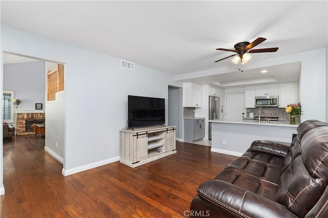 830 S Amber Ln, Anaheim Hills, CA 92807 - photo 15