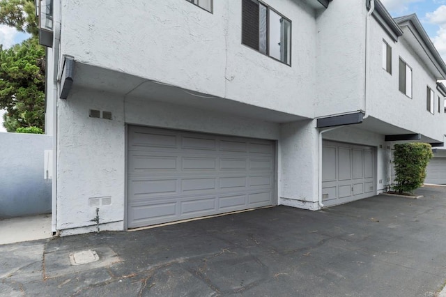 7335 Alicante Rd Unit C, Carlsbad, CA 92009 - view of garage