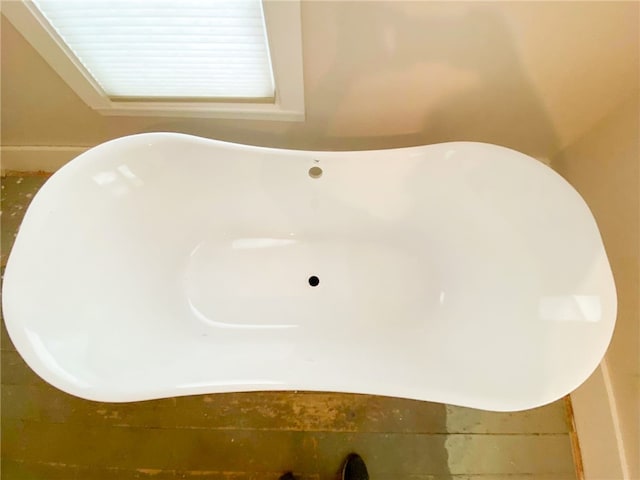 38703 State Highway 96, Klamath River, CA 96086 - bathroom view of a soaking tub