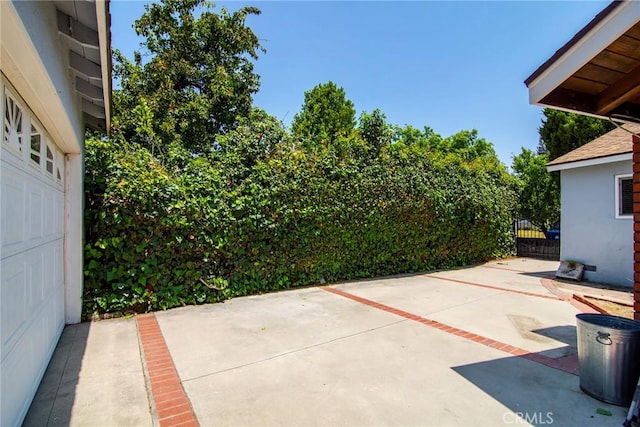 5655 Wish Ave, Encino, CA 91316 - view of patio