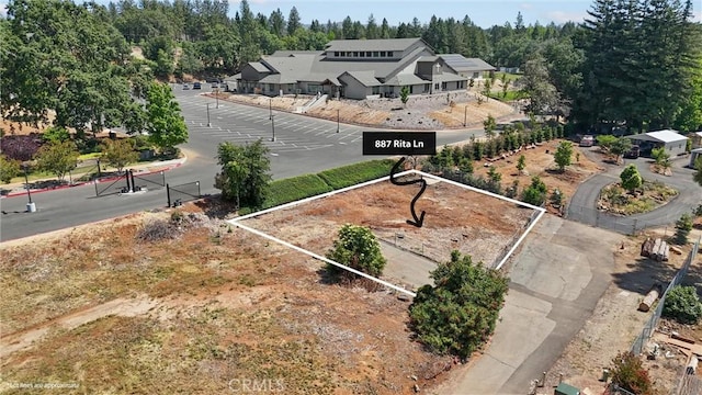 887 Rita Ln, Paradise, CA 95969