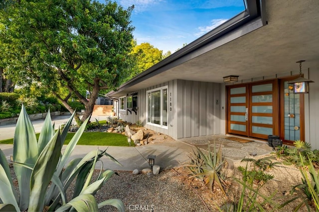 1180 Calle Pecos, Thousand Oaks, CA 91360 - view of side of property featuring board and batten siding