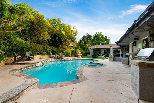 1180 Calle Pecos, Thousand Oaks, CA 91360 - outdoor pool with an outdoor kitchen and a patio area