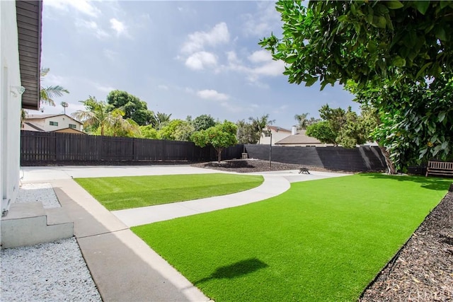 2546 Northmoor Dr, Corona, CA 92882 - view of yard
