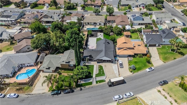 2546 Northmoor Dr, Corona, CA 92882 - view of property location featuring nearby suburban area and a pool