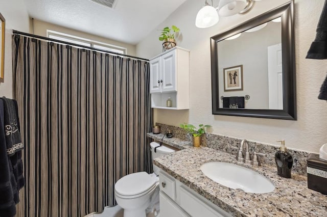 6839 Caminito Sueno, Carlsbad, CA 92009 - full bathroom with vanity, toilet, and a shower with curtain