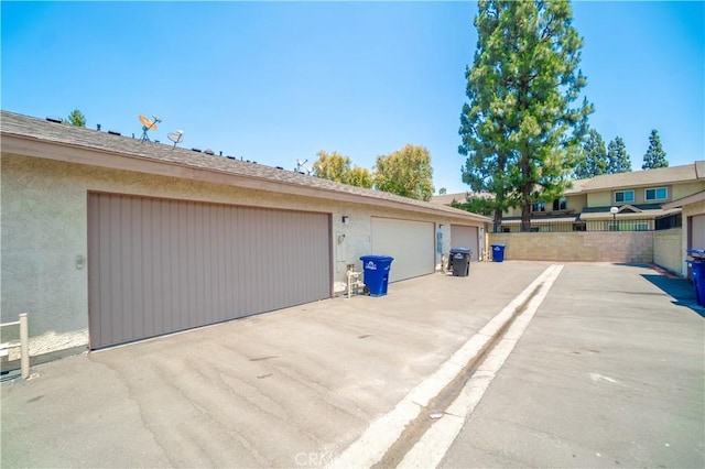 5950 Imperial Hwy Unit 48, South Gate, CA 90280 - view of garage