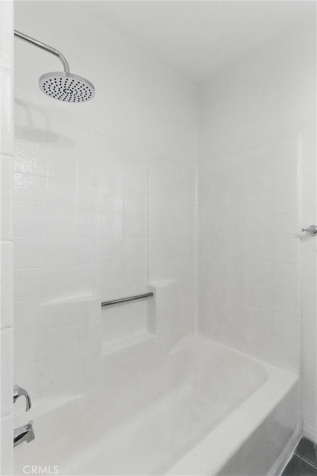 5802 Bowcroft St Unit 4, Los Angeles, CA 90016 - full bath featuring tile patterned flooring and shower / washtub combination