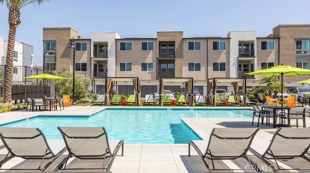 980 N Tangent Privado Unit 201, Ontario, CA 91764 - community pool with a patio
