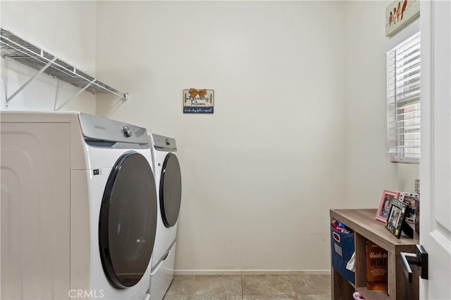 42667 Gazapo Ct, Indio, CA 92203 - laundry room with independent washer and dryer and baseboards