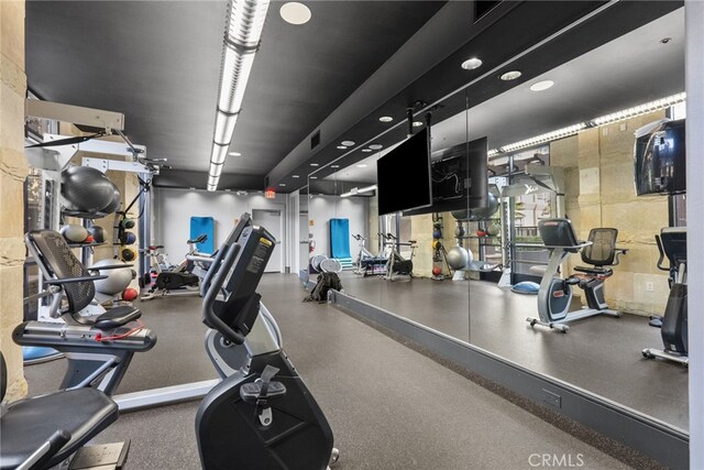 24585 Town Center Dr Unit 4308, Valencia, CA 91355 - view of gym