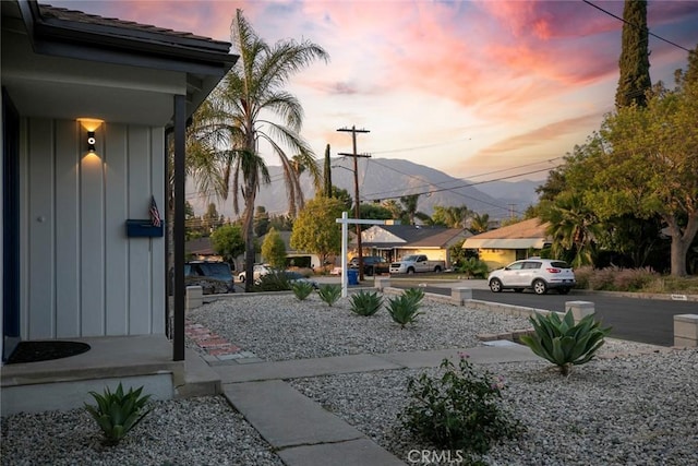 10347 Newhome Ave, Sunland, CA 91040 - photo 27