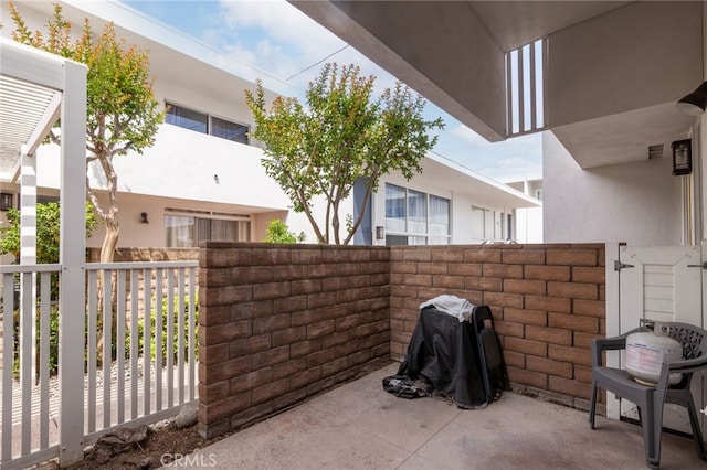 4357 W Sarah St Unit 26, Burbank, CA 91505 - view of patio