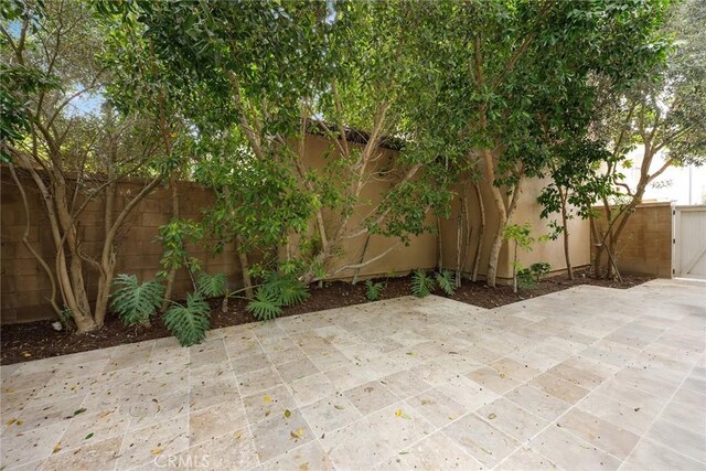 210 Desert Bloom, Irvine, CA 92618 - photo 32
