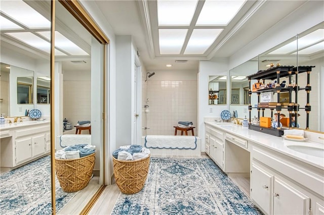 25536 Rue Terrase Unit 17, Laguna Niguel, CA 92677 - full bathroom featuring double vanity, a tile shower, and a bath
