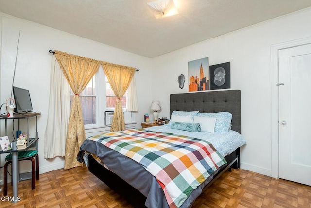 3247 La Clede Ave, Los Angeles, CA 90039 - bedroom with crown molding and baseboards