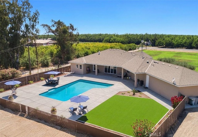 169 S 6th Ave, Kingsburg, CA 93631 - photo 9