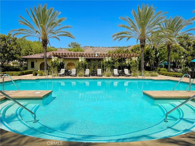 147 Luneta Ln, Rancho Mission Viejo, CA 92694 - view of community pool