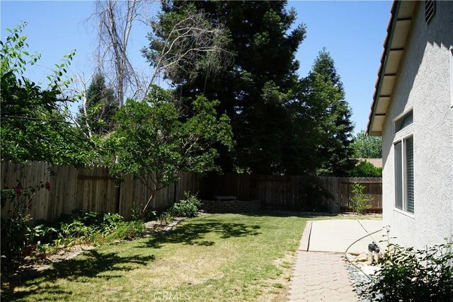 2068 Spy Glass Ct, Merced, CA 95340 - view of yard with a patio