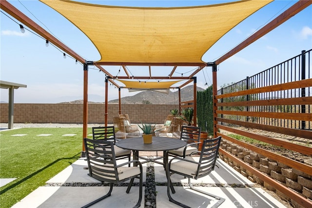 30893 Telegraph Dr, Winchester, CA 92596 - view of patio with outdoor dining space