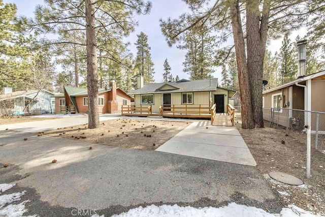 632 E Meadow Ln, Big Bear City, CA 92314 - photo 3