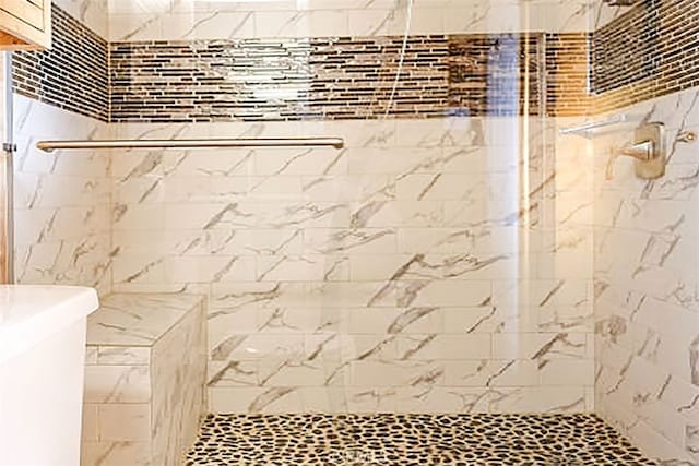 670 Marin Rd, Big Bear Lake, CA 92315 - full bath featuring a tile shower