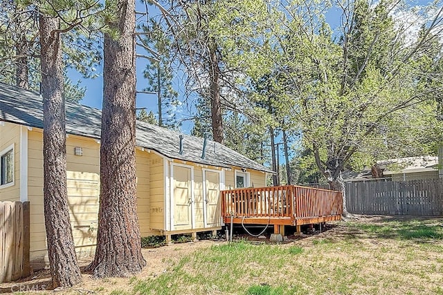 670 Marin Rd, Big Bear Lake, CA 92315 - view of wooden terrace