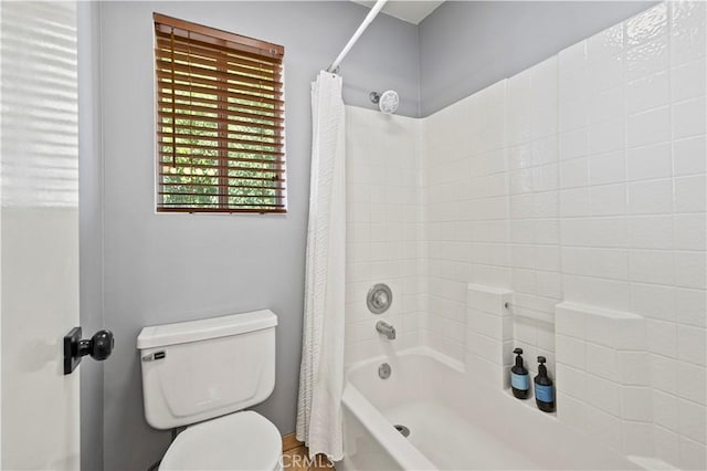 27834 Lassen St, Castaic, CA 91384 - full bathroom featuring shower / bath combo with shower curtain and toilet