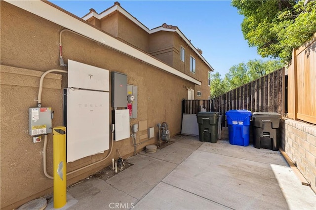 27834 Lassen St, Castaic, CA 91384 - view of side of property with stucco siding and a patio area