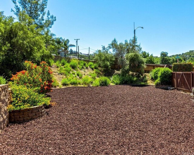 2292 Marquand Ct, Alpine, CA 91901 - view of yard