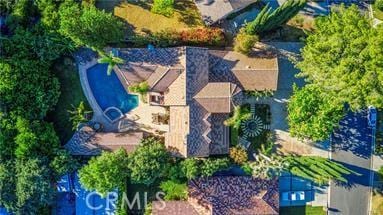 19162 Liggett St, Northridge, CA 91324 - aerial view