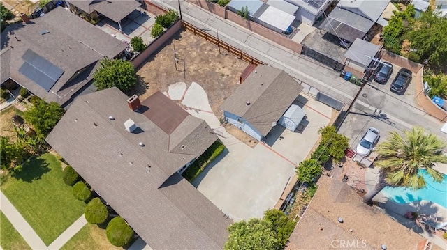 15903 Bryant St, North Hills, CA 91343 - bird's eye view of a pool area