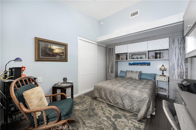 1420 Northwood Rd Unit 241C, Seal Beach, CA 90740 - bedroom featuring wood finished floors and baseboards