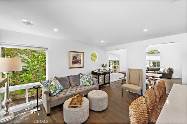 24532 Kings, Laguna Niguel, CA 92677 - living area featuring recessed lighting, wood finished floors, arched walkways, and baseboards