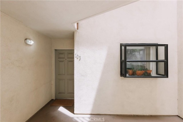 3516 E Ransom St Unit 103, Long Beach, CA 90804 - property entrance with stucco siding