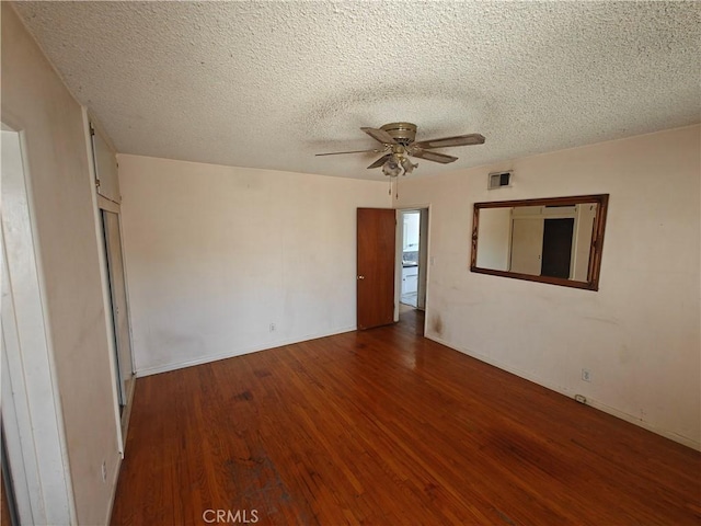 925 W Autumn Dr, Anaheim, CA 92805 - unfurnished room with wood finished floors, ceiling fan, a textured ceiling, and baseboards