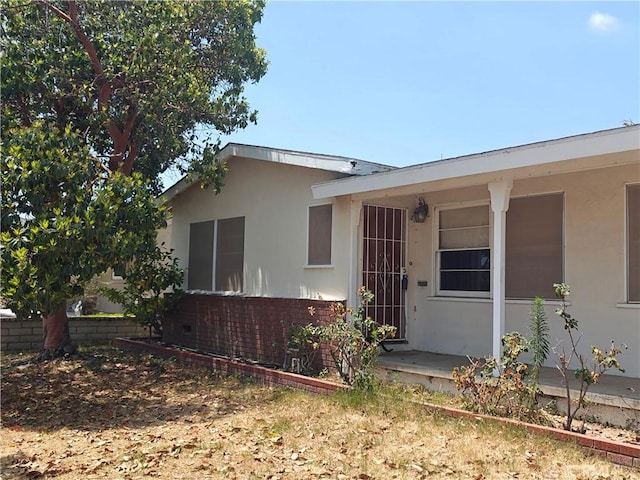 925 W Autumn Dr, Anaheim, CA 92805 - view of front of property with stucco siding and brick siding