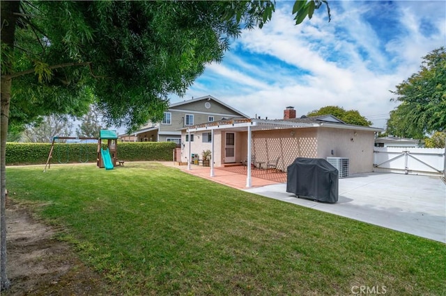 2718 Loftyview Dr, Torrance, CA 90505 - photo 12