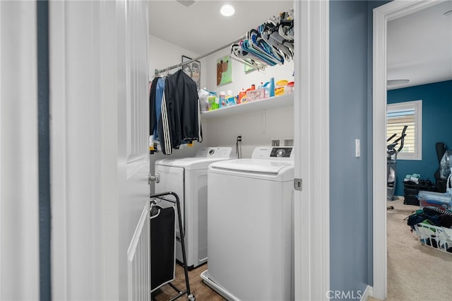 14226 Bonavento Ln, Beaumont, CA 92223 - laundry room featuring washer and dryer