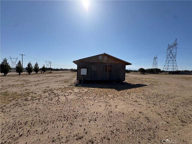10717 Muscatel St, Oak Hills, CA 92344 - photo 8