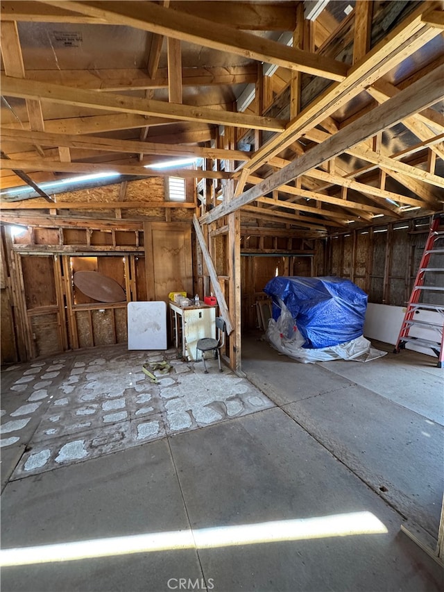 10717 Muscatel St, Oak Hills, CA 92344 - photo 37