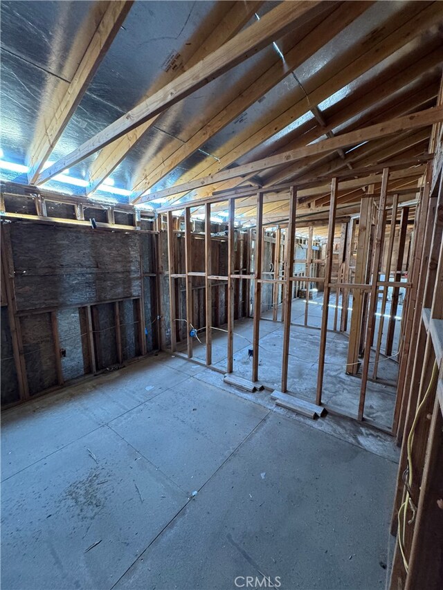 10717 Muscatel St, Oak Hills, CA 92344 - photo 31