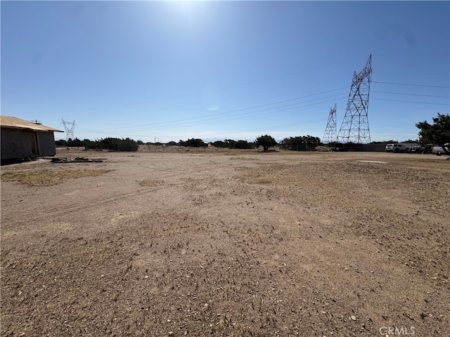 10717 Muscatel St, Oak Hills, CA 92344 - photo 1