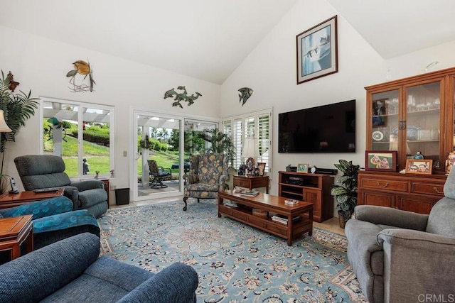 5015 Alicante Way, Oceanside, CA 92056 - living area with high vaulted ceiling