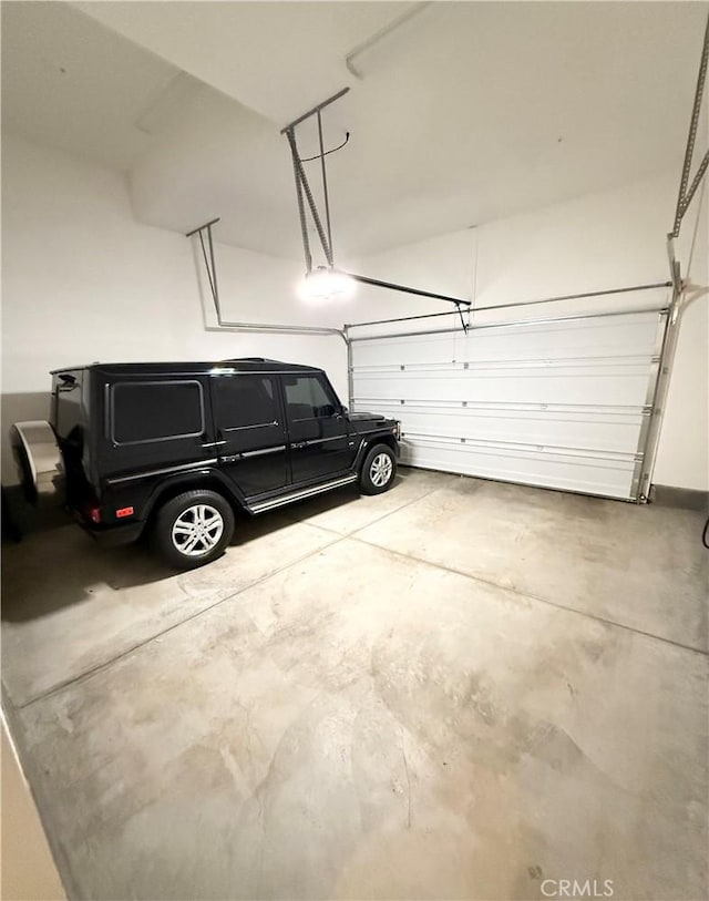 8896 Los Coyotes Ct Unit 410, Buena Park, CA 90621 - view of garage