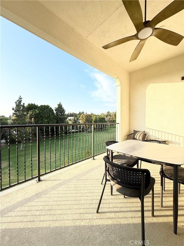 8896 Los Coyotes Ct Unit 410, Buena Park, CA 90621 - balcony featuring a ceiling fan