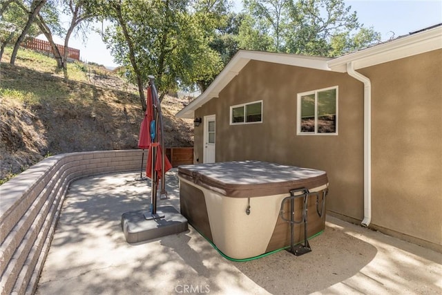 8390 Curbaril Ave, Atascadero, CA 93422 - view of patio / terrace featuring a hot tub