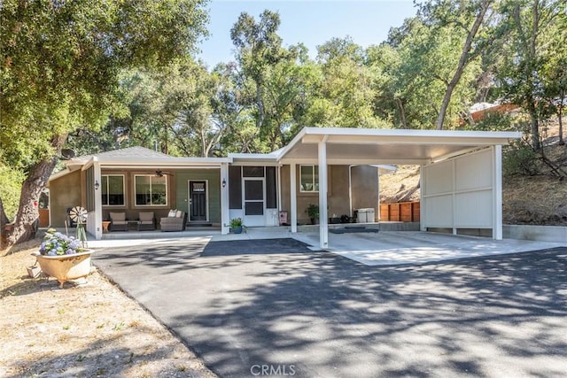 8390 Curbaril Ave, Atascadero, CA 93422 - view of front of house with driveway and a ceiling fan