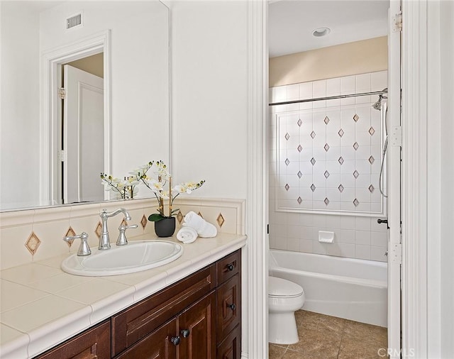 47 Via Alcamo, San Clemente, CA 92673 - bathroom with vanity, tile patterned flooring, toilet, and washtub / shower combination